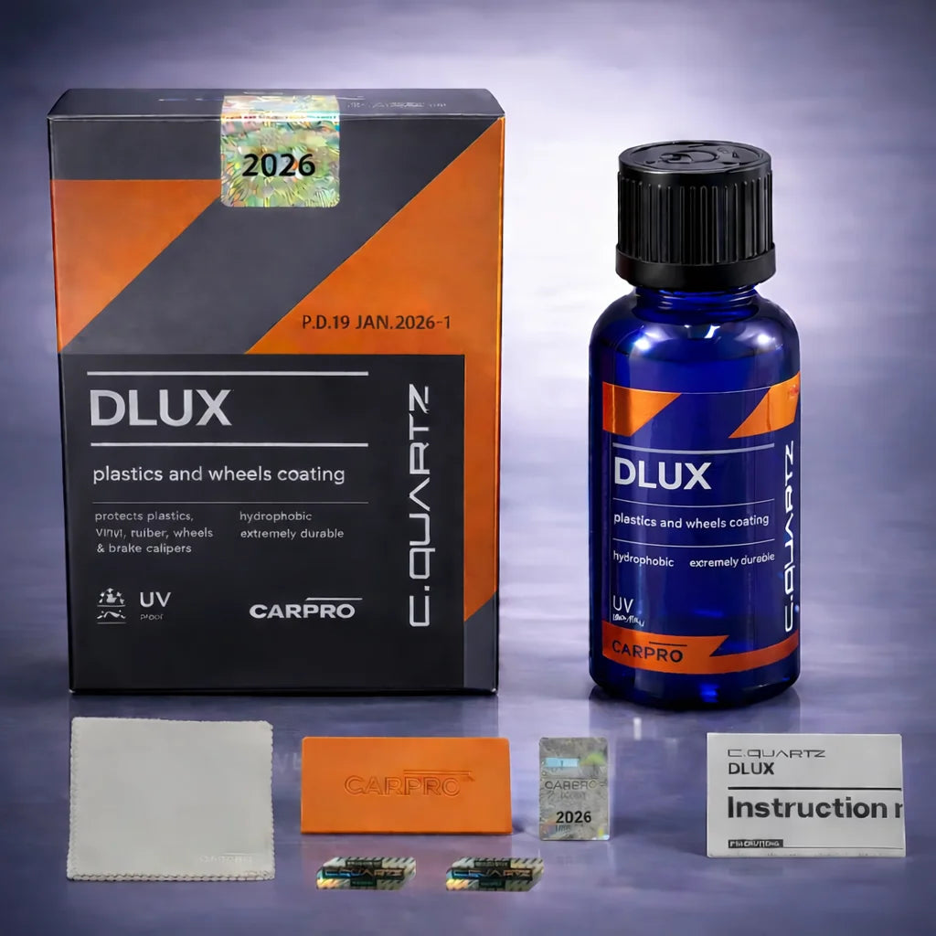 CarPro DLUX – Rénovateur Plastiques & Coating Anti-UV Extérieur